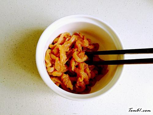 【彩椒炒肉丝】