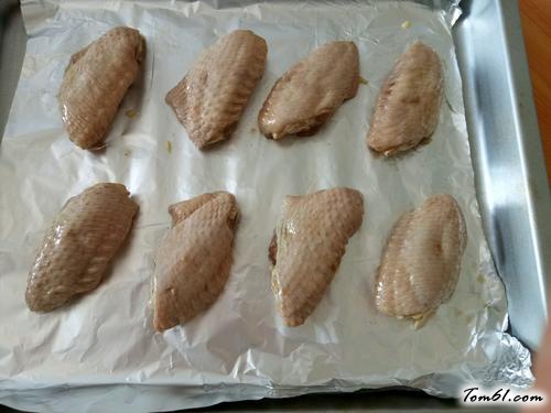 【蜜烤鸡翅中】