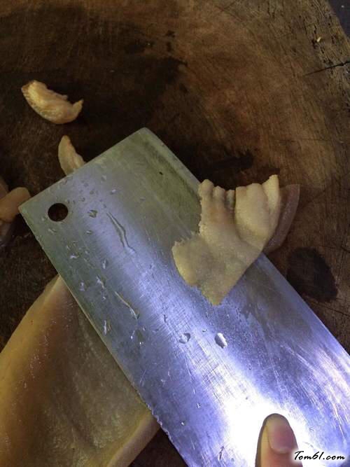 【猪皮炒酸豆角】