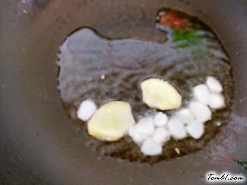 【韭苔炒鸡蛋】