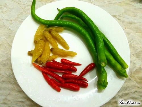 【酸豆角炒鸡杂】