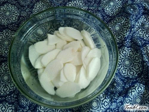 【木耳炒山药】