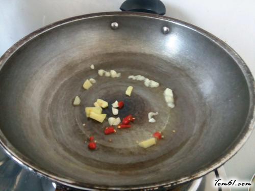 【大肠炖豆腐】