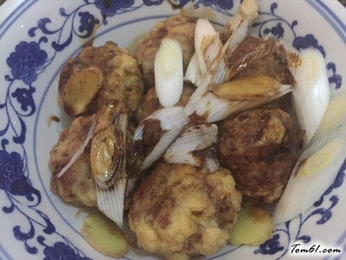 【红烧狮子头】