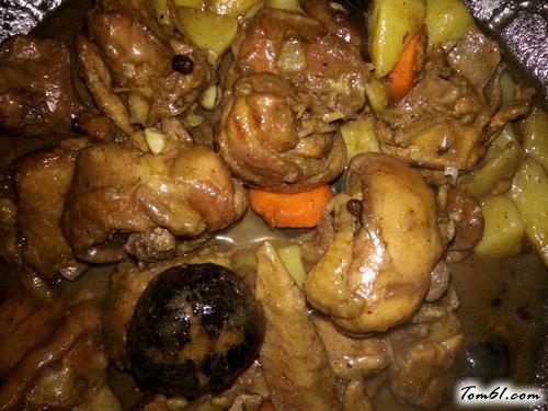 【香菇土豆炖鸡肉】