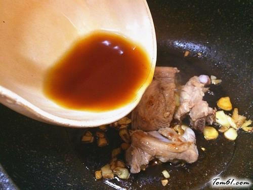 【春笋烧排骨】