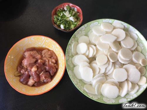 【木耳炒山药】