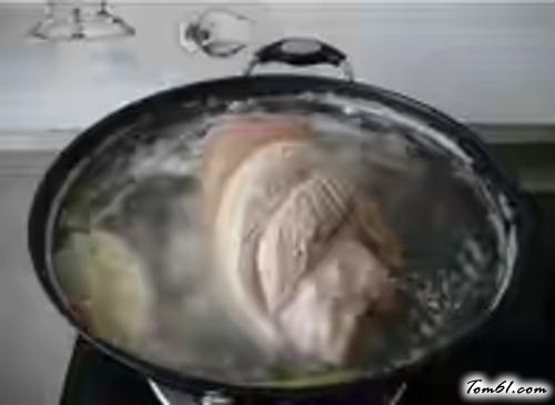 【秘制酱肘子】