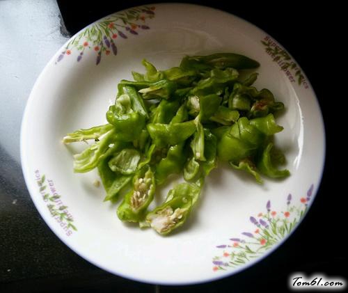 【黑木耳炒肉片】