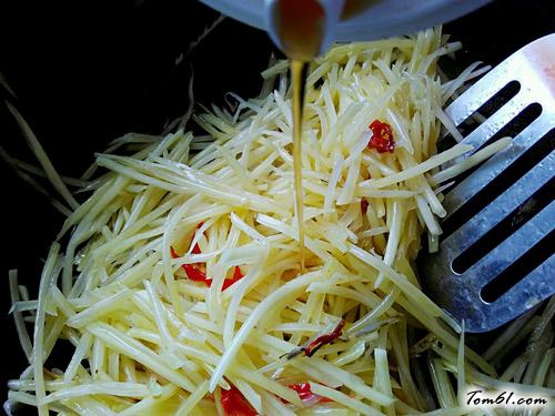 【酸辣土豆丝】