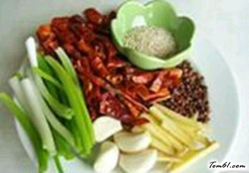 【重庆辣子鸡】