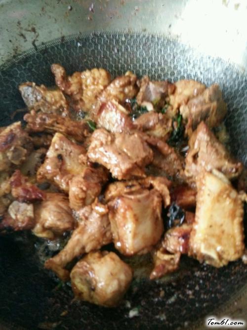 【山药炖排骨】