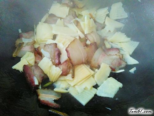 【冬笋炒腊肉】