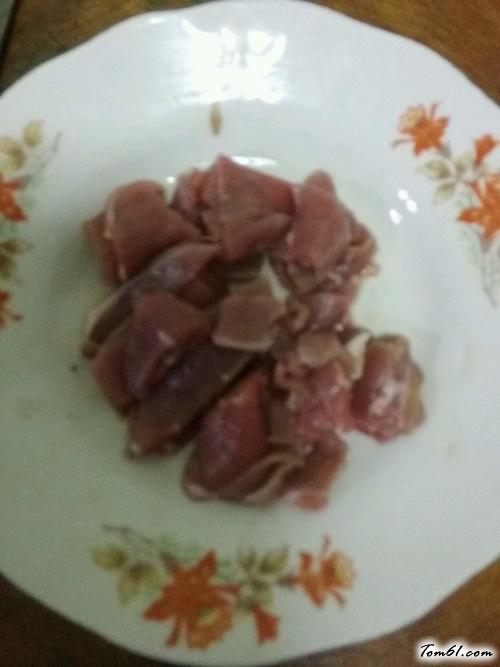 【西芹炒牛肉】