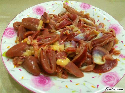 【酸豆角炒鸡杂】