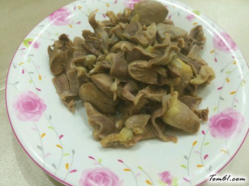 【酸豆角炒鸡杂】