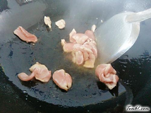 【木耳炒肉片】