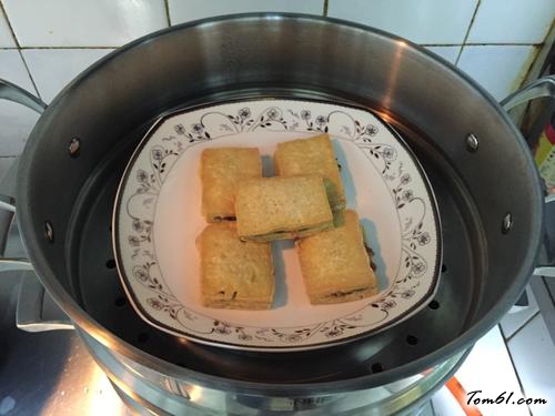 【猪肉香菇酿豆腐】