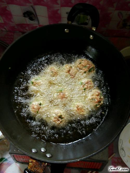 【红烧狮子头】