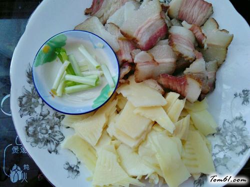 【冬笋炒腊肉】