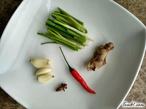 【家常红烧鱼】