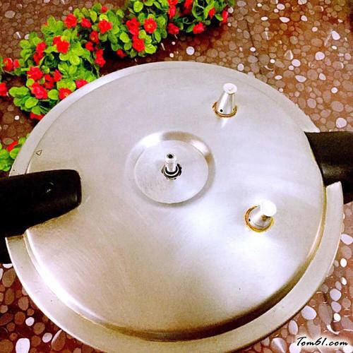 【家常红烧猪蹄】