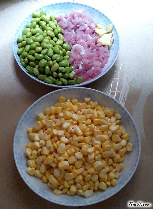 【玉米炒肉丁】