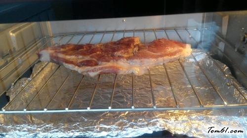 【蜜汁红酒焗猪排】