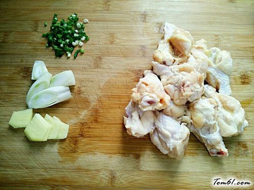 【红烧鸡翅根】