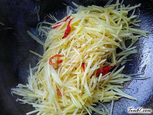 【酸辣土豆丝】