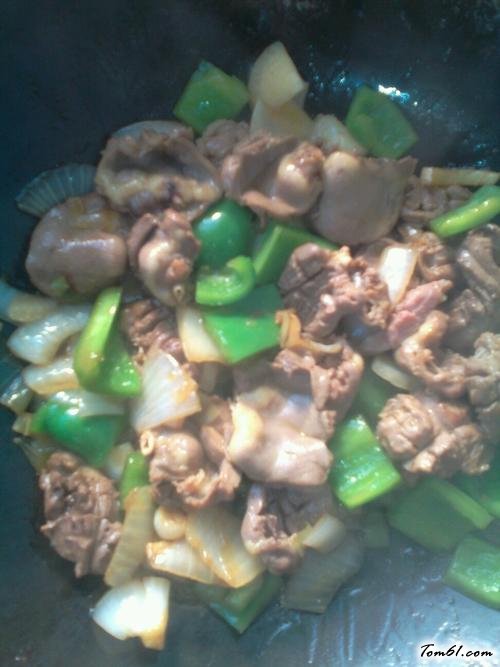 【尖椒爆鸡心】