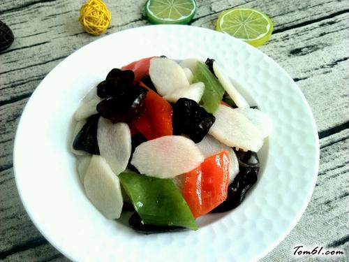 【木耳炒山药】