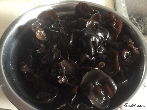 【黑木耳炒山药】