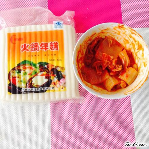 【辣白菜炒年糕】