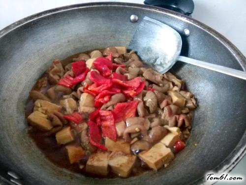 【大肠炖豆腐】