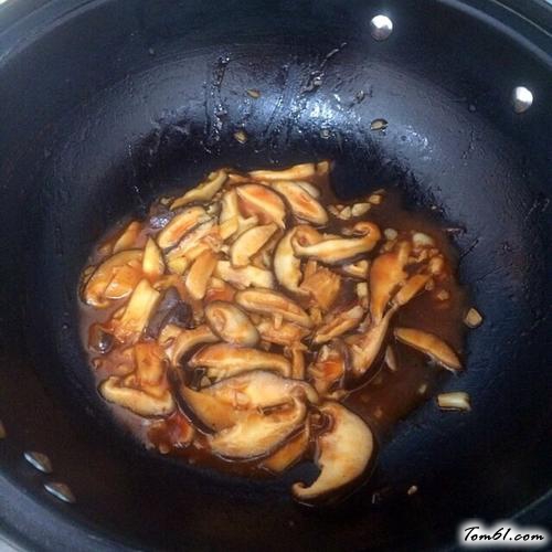 【蚝油香菇菜心】