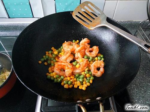 【杂蔬番茄炒虾仁】