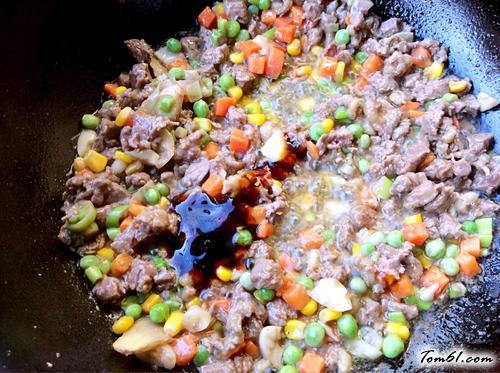 【嫩滑牛肉粒】