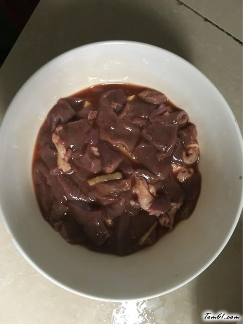 【青椒炒猪肝】