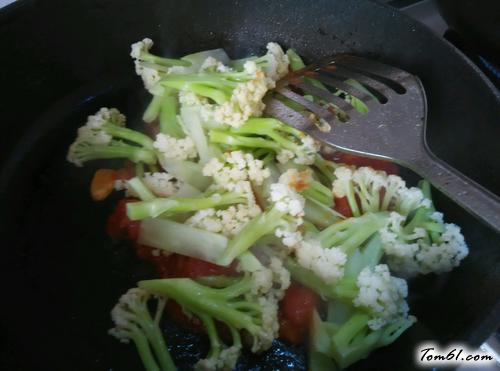 【西红柿虾仁炒菜花】