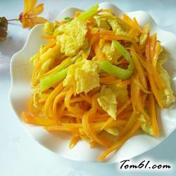 胡萝卜炒鸡蛋的做法