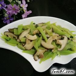 香菇炒莴笋的做法