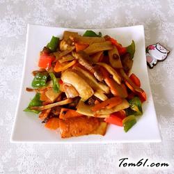 杏鲍菇炒肉的做法