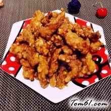 香炸黄金小酥肉的做法