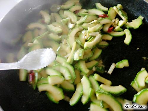 【清炒西葫芦】