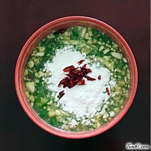 【农家菜辣椒鸡蛋焖子】