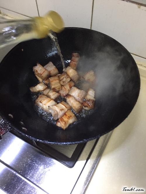 【海带千张炖五花】