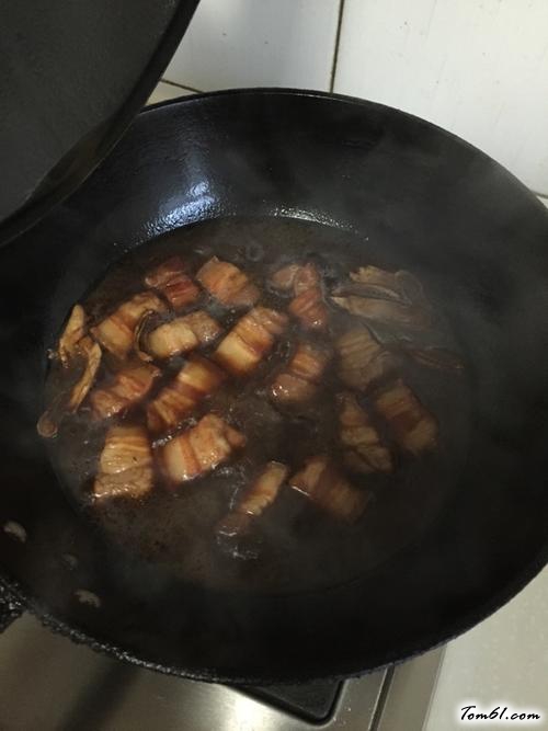 【海带千张炖五花】