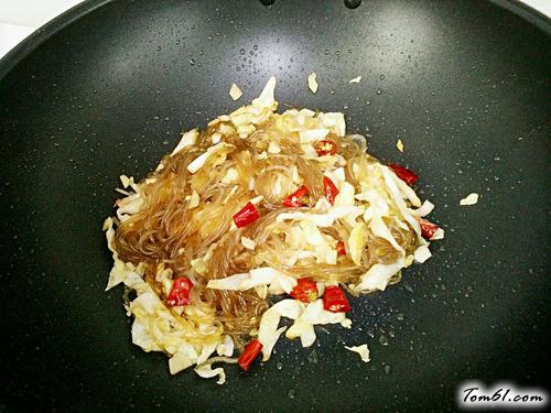 【泡菜苕粉炒肉丝】