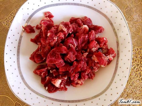 【嫩滑牛肉粒】